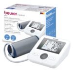 Oferton: Beurer BM 27 Tensiómetro de brazo digital con control de ajuste del manguito, brazalete de 22-42 cm, indicador de riesgo, detección de arritmias, mensaje en caso de errores de aplicación