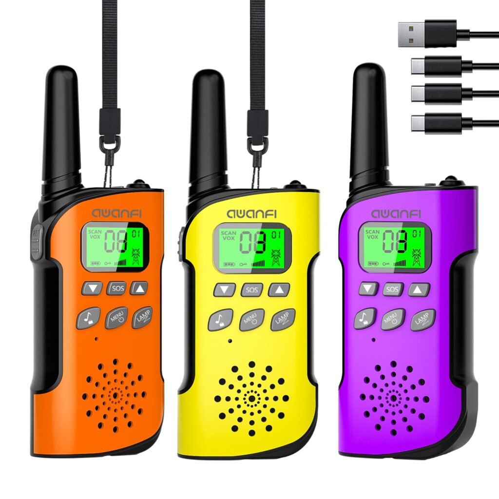 Oferton: AWANFI Walkie Talkie para Niños, Walkie Talkie Recargable con Batería Li-Ion, 3KM de Larga Alcance, Walkie-Talkies para Acampar/Aventuras, Regalos para Niños de 3 a 12 Años, 3 Piezas