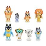 Oferton: Bluey – Pack 8 Figuras Familia y Compañeros del Cole, Figuras articuladas, muñecos de 6-8 cm, colección de Personajes de la Serie de Dibujos Infantil, niños y niñas +3 años, Famosa (BLY49000)